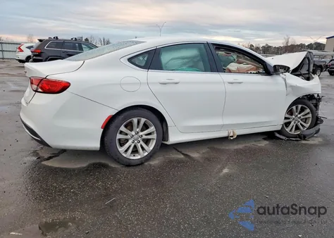 2015 Chrysler 200 Limited z USA, uszkodzony, nr VIN 1C3CCCAB5FN588869